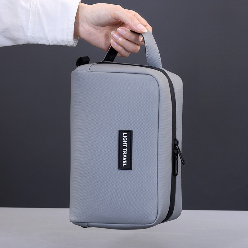 Waterproof Handheld Makeup Bag - Mens Grooming Kit Case 评论和价格